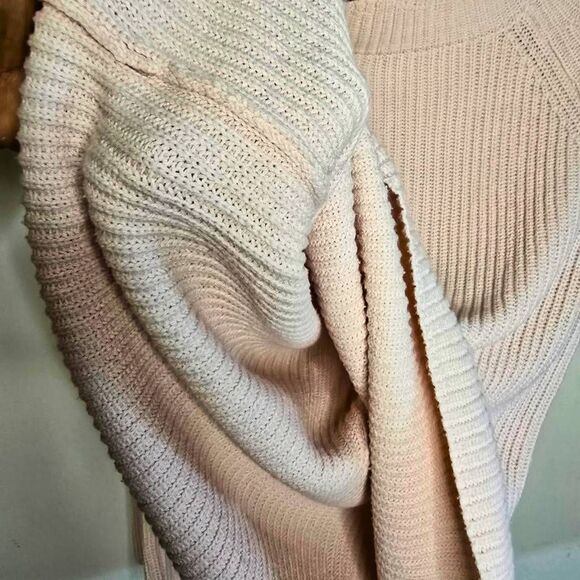 Chico’s Sweater Women’s Size Small Pink Knit Scalloped Neck Bell Sleeve Top - Picture 11 of 13